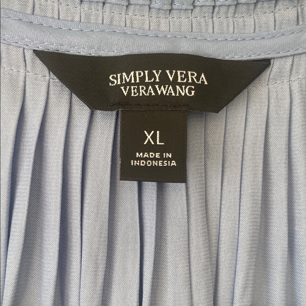 Simply Vera|Light Blue Pleated Sleeveless Flowy Chic Blouse|XL|EUC - Picture 3 of 8
